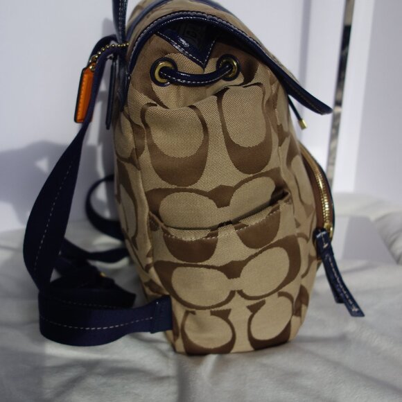 COACH Signature Stripe backpack navy/khaki like new F21928 with bonus wallet - Picture 7 of 16
